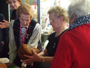 downloaded image from: http://www.creativedrinks.com.au/brisbane-ekka-cakes/